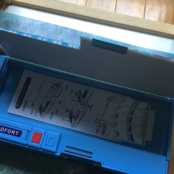 Kids pencil box - Picture 4 of 6